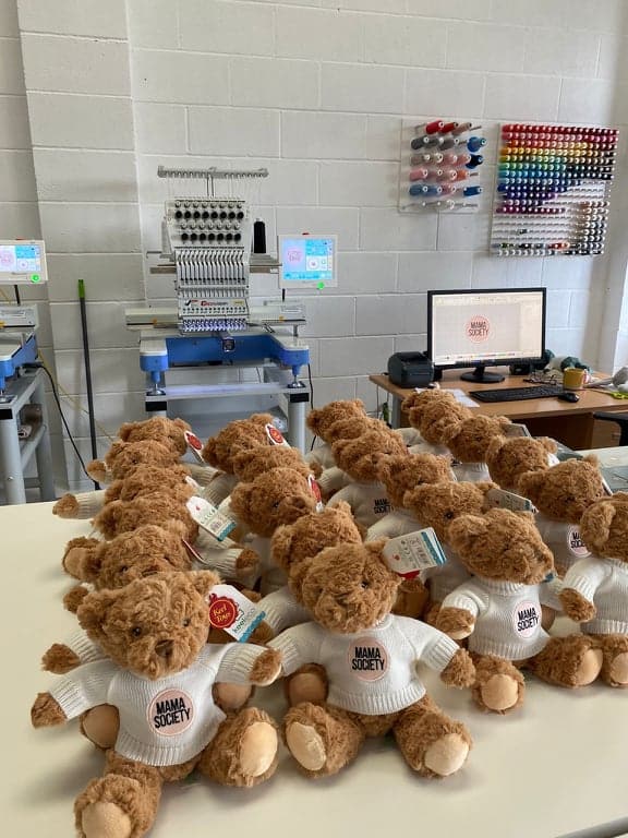 teddy bear lined up