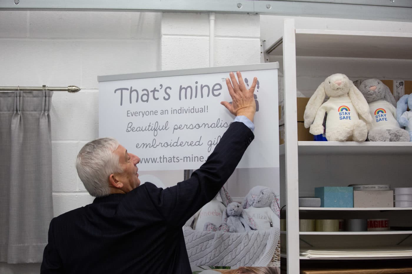 Sir Lindsay Hoyle hand on thats mine hand logo