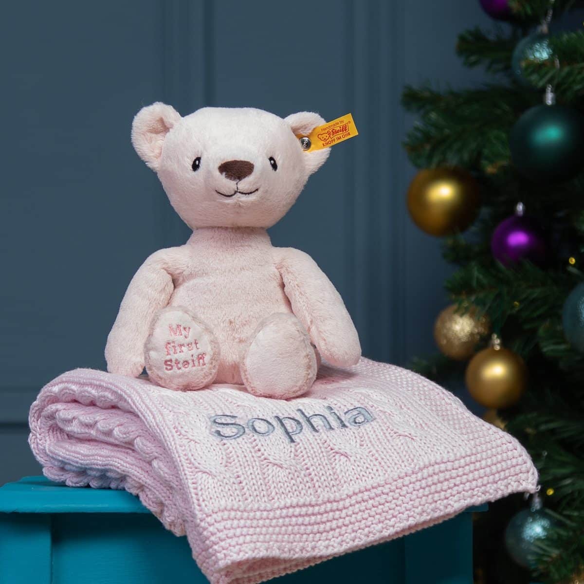 My First Steiff Teddy Bear pink soft toy and Toffee Moon luxury cable blanket gift set Blankets 2