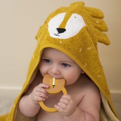 Personalised Trixie Lion hooded baby towel Bath Time 2
