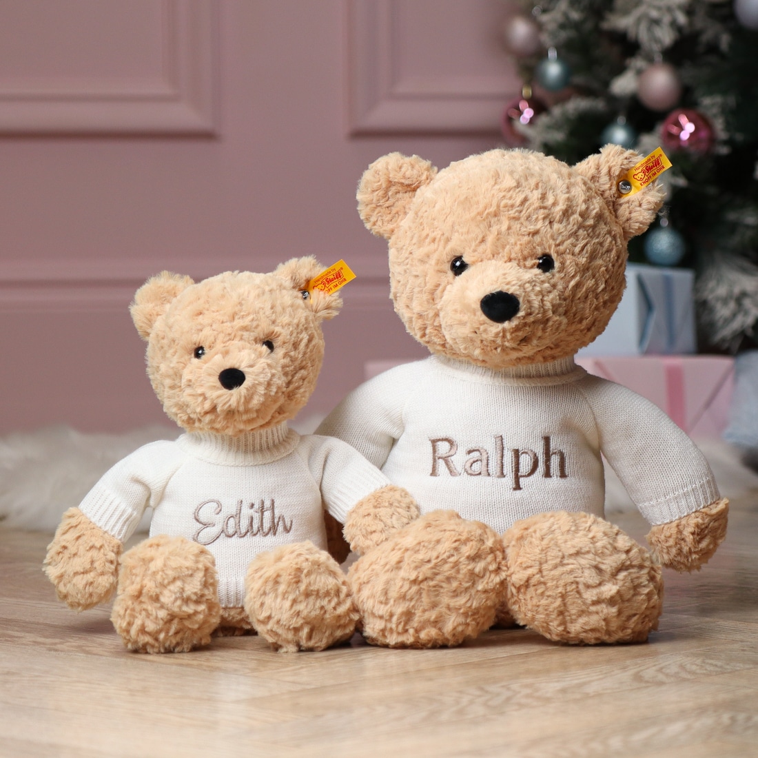 small Edith teddy bear and large Ralph teddy bear