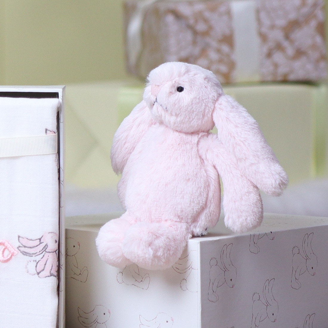 Personalised Jellycat bashful pink bunny and muslin gift set