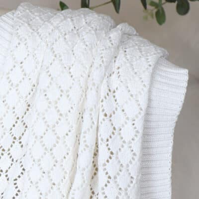 Hollyz personalised ivory diamond cellular cotton baby blanket Hollyz 2